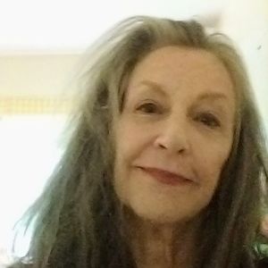 Meet your Posher, Tessa